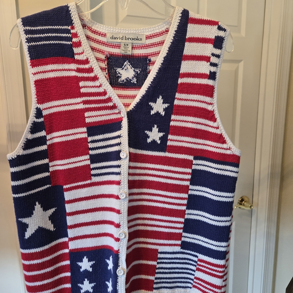 Vintage David Brooks Patriotic Patchwork Button Knit Sweater Vest Size S/P